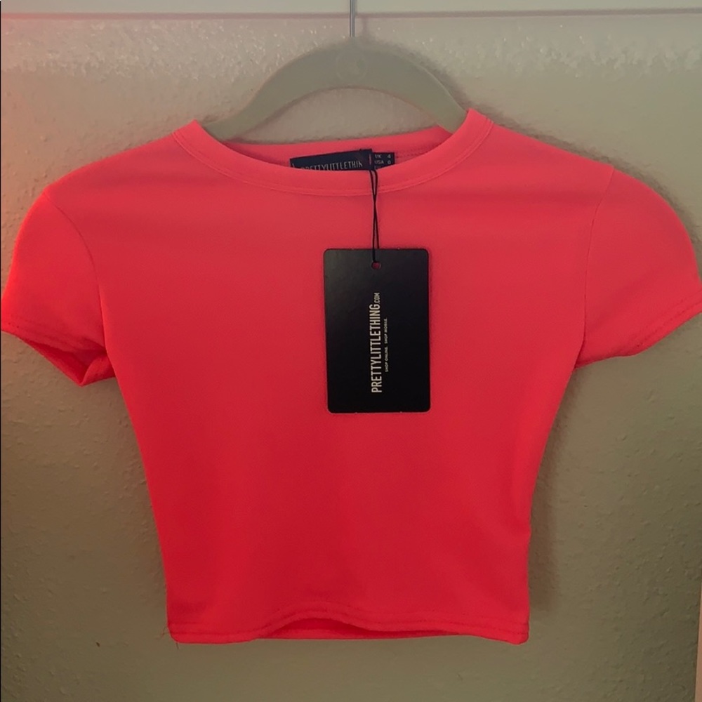 Pretty little thing crop tee